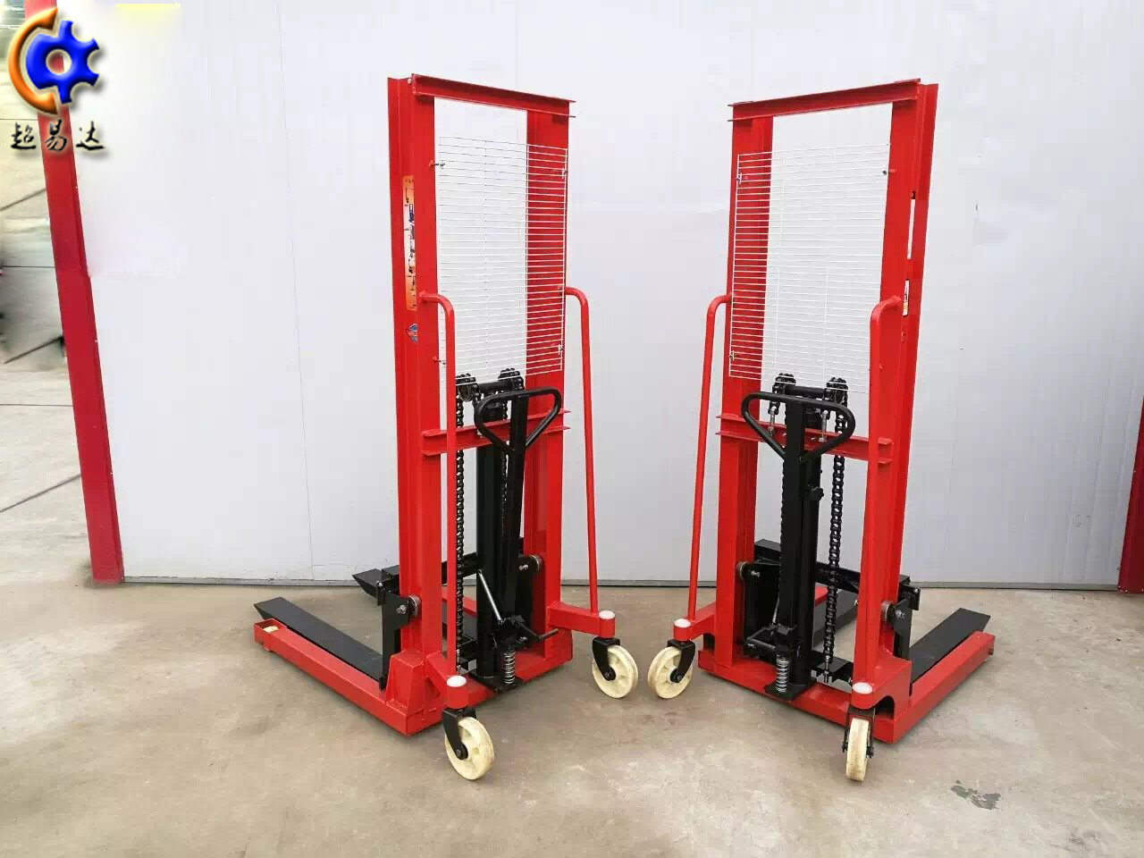 手動(dòng)液壓堆高車(chē)